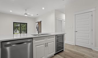 124 Court Unit # 302 St, Bay St. Louis, MS 39520