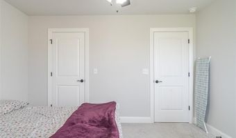 2809 SW Hampshire Ave, Bentonville, AR 72713
