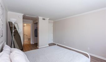 72 Sutton Pl, Avondale Estates, GA 30002