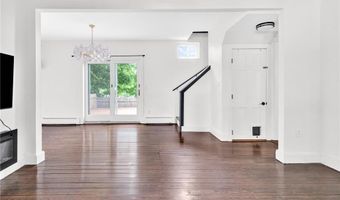 38 Padelford Ave, East Providence, RI 02915