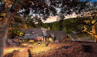 1105 White Oak Dr, Santa Rosa, CA 95409