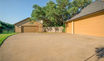 182 Lakeview Dr, Aledo, TX 76008