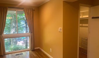 9 PERSIMMON Ct, Bethesda, MD 20817