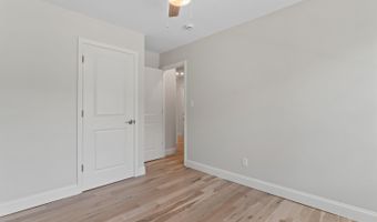 18 Sextant Dr, Barnegat, NJ 08005