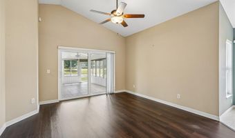 7723 BRISTOL PARK Dr, Apollo Beach, FL 33572