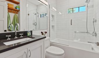 827 NW Delaware Ave, Bend, OR 97703