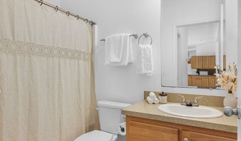 35134 LABRADOR Ln, Astoria, OR 97103