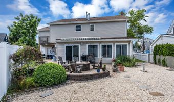 101 River Ct, Belmar, NJ 07719