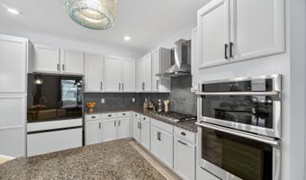 325 Shore Crab Way, Apollo Beach, FL 33572