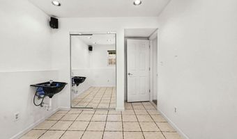 9 MAINMAST Ct, Baltimore, MD 21220