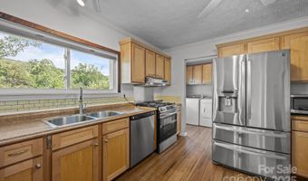 382 Onteora Blvd, Asheville, NC 28803