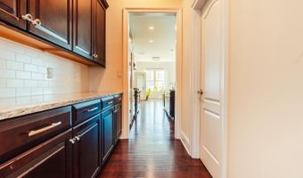 24814 BARRINGTON GROVE Ct, Aldie, VA 20105