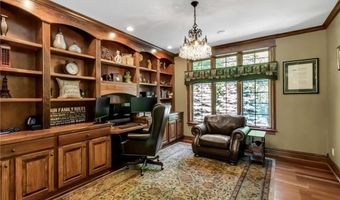 5007 Rockhaven Dr, Clarence, NY 14031