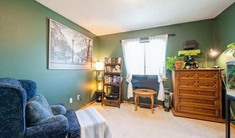 237 Copeland Ln, North Liberty, IA 52317