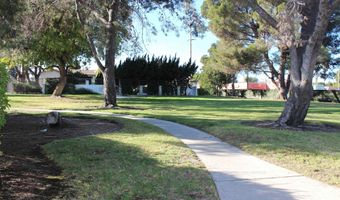 447 Ridgeway Ct, Spring Valley, CA 91977