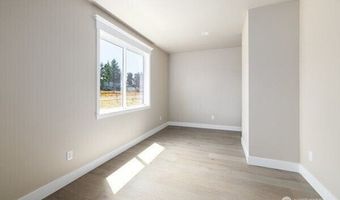 3706 W 3rd St, Anacortes, WA 98221