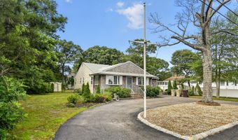 28 CEDAR St, Bayville, NJ 08721
