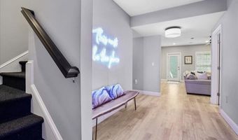 14 Aspen Ln, Bedford, NH 03110