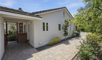 2011 Canyon Rd, Arcadia, CA 91006