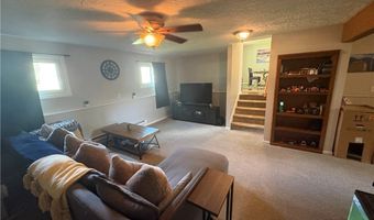 110 Habant Dr, Amherst, OH 44001