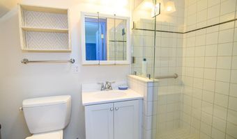 23613 FRONT St, Accomac, VA 23301