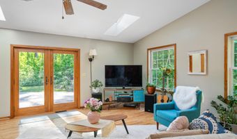 9707 Rogers Rd, Alanson, MI 49706