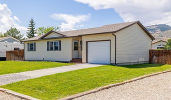 2223 Greever St, Cody, WY 82414