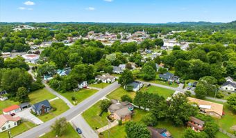 303 Scott St, Athens, TN 37303