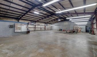805 ELM St, Bastrop, LA 71220