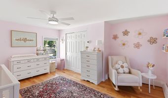 45 Compton St, Belford, NJ 07718
