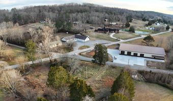 1585 E Reed Rd, Lafayette, GA 30728