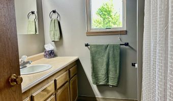 13 B Statesboro Dr, Belle Fourche, SD 57717