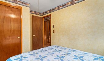 70 Meredith Ln, Barnstead, NH 03225