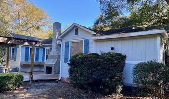 2301 Hermitage Rd, Beaufort, SC 29902