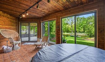 1843 Timber Trail Dr SE, Ada, MI 49301