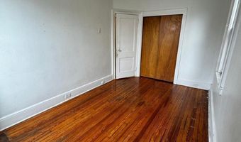 76 W 45TH St, Bayonne, NJ 07002