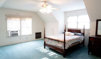 202 Creek Dr, Batesville, MS 38606