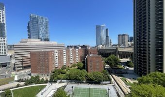 9 Hawthorne Place 12F, Boston, MA 02114