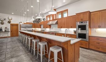 10771 E Langell Valley Rd, Bonanza, OR 97623