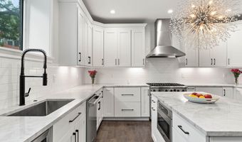 2600 NAUDAIN St, Philadelphia, PA 19146
