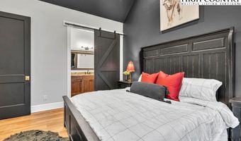 281 Lodge Woods Trl, Banner Elk, NC 28604