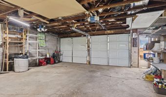402 E Broadway, Rock Springs, WI 53961