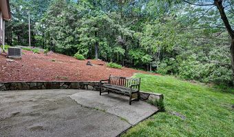 980 Redwood Dr, Asheboro, NC 27205