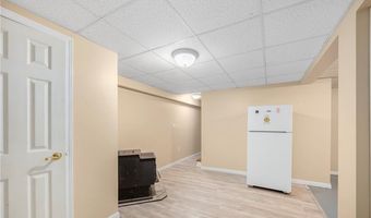 680 S Main St, Burrillville, RI 02859