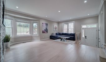 3642 RANSOM Pl, Alexandria, VA 22306