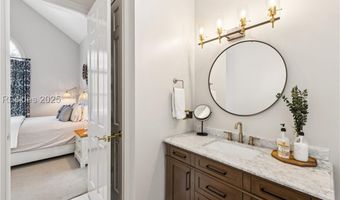 36 Hawthorne Rd, Bluffton, SC 29910