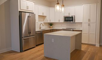 44691 WELLFLEET Dr 201, Ashburn, VA 20147
