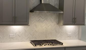 1607 Starlit Sky Ln, Cary, NC 27519