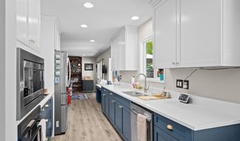 18385 SW DIVISION St, Beaverton, OR 97078