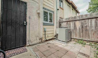 5110 N River Rd D, Oceanside, CA 92057